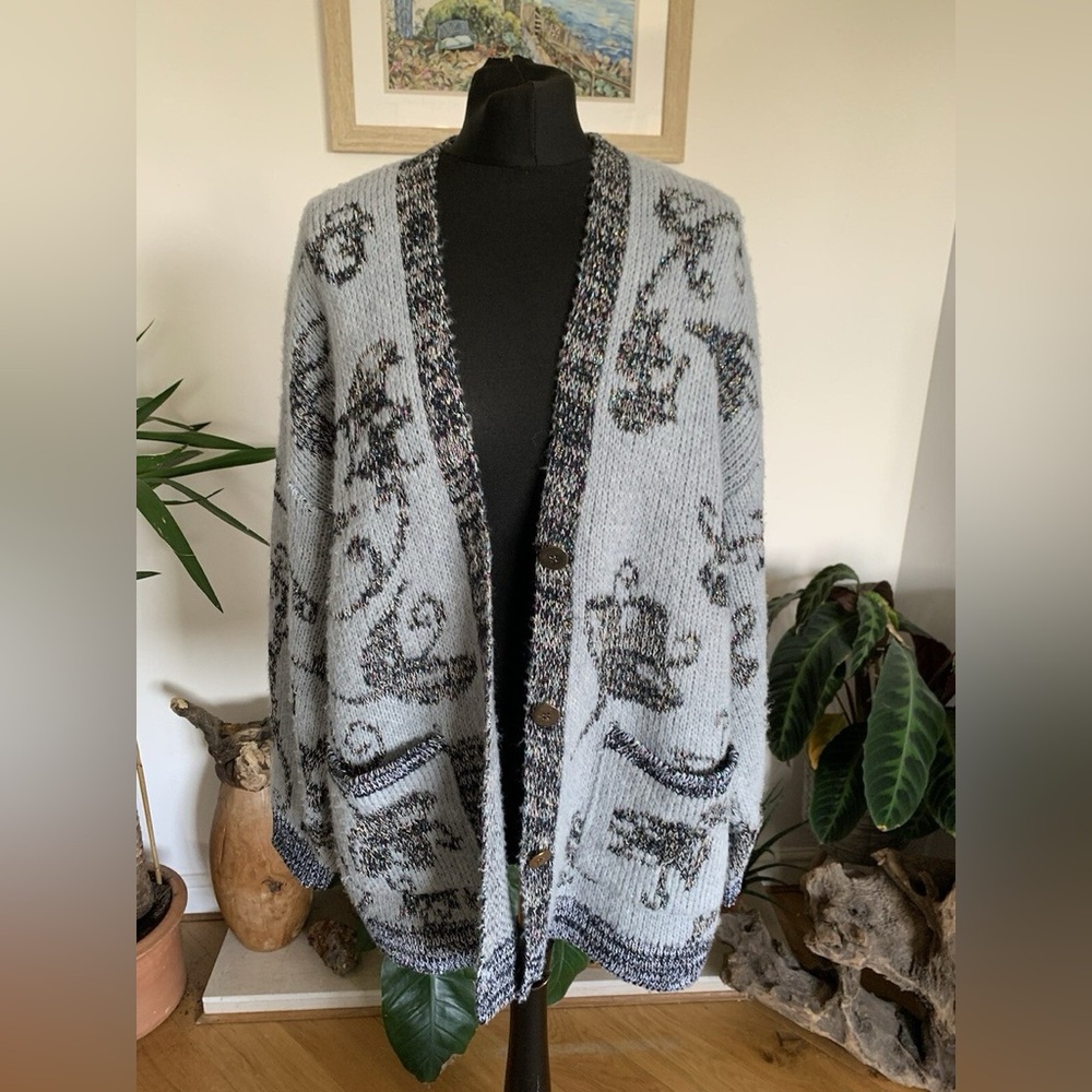 Zara Black and Gray Women's Jaquard Knit Cardigan with colored design